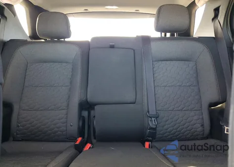 2018 Chevrolet Equinox Lt из США, поврежденный, VIN 2GNAXKEX7J6321132